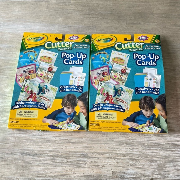 🖍 NEW Crayola DIY Pop-Up Cards | Cutter Project Kit | Arts & Crafts 4 Kids - Picture 2 of 4